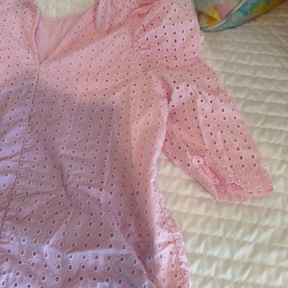 Pink top - Picture 6 of 7